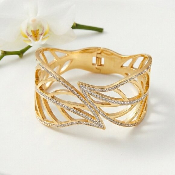Gold Leaf Cuff Hinged Bracelet | 18K Gold Plated Stainless Steel | Sparkling - Picture 11 of 11